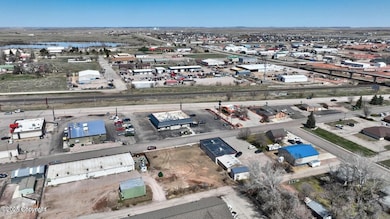 20250408180525608761000000-o