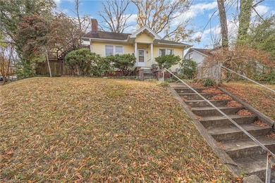 1201 W Friendly Ave, Greensboro, NC 27403 - photo 2