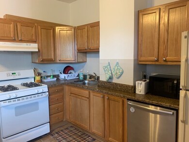 116 Berkshire St unit 3, Cambridge, MA 02141 - photo 3
