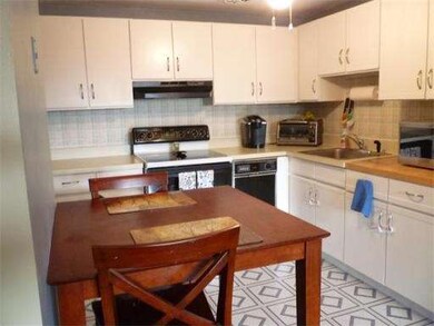 35 Bayview Terrace unit 12, Danvers, MA 01923 - photo 3