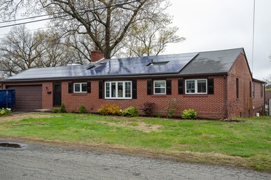 88 Oakridge St, Ludlow, MA 01056 - photo 2