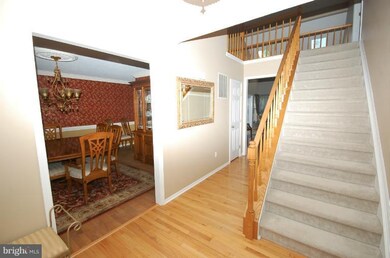 6903 Newberry Dr, Columbia, MD 21044 - photo 6