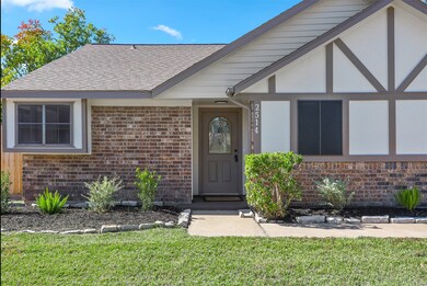 2514 Taylor Ln, Deer Park, TX 77536 - photo 4
