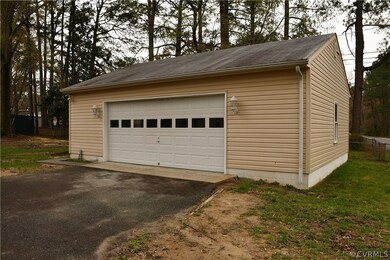 9814 Dacono Dr, Henrico, VA 23228 - photo 2