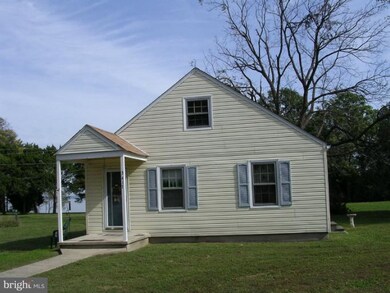 3417 Stratford St, Colonial Beach, VA 22443 - photo 2