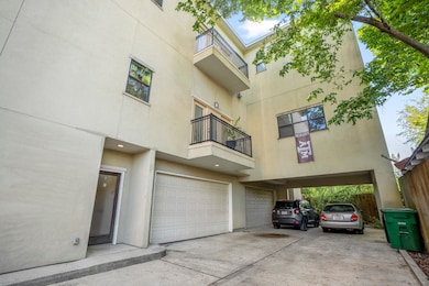 5841 Darling St unit C, Houston, TX 77007 - photo 3