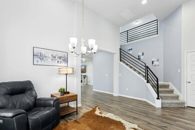 Flex room that can be utilized as a dining or secondary living space.