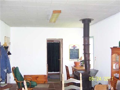 Kitchen Reverse View Of The Kitchen Showing The Wo