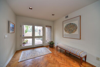 006_Entry Foyer w Glass Doors