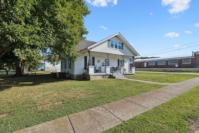 407 Jefferson Ave E, Carthage, TN 37030 - photo 4