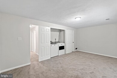 15772 Widewater Dr, Dumfries, VA 22025 - photo 6