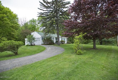 3515 Douglas Ave, Kalamazoo, MI 49004 - photo 2