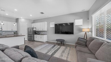 1104 E Tekoa Ave Interior-6