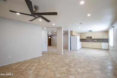 14225 N 39th Way, Phoenix, AZ 85032 - photo 7