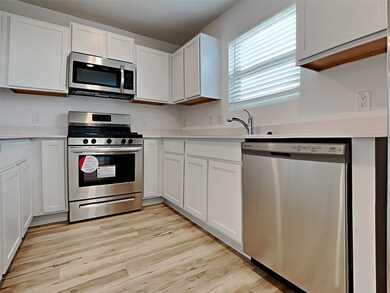 24027 Mustang Run Dr, Hockley, TX 77447 - photo 3