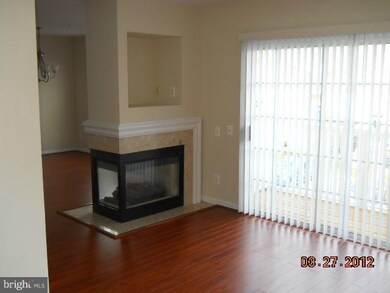 8165 Halley Ct unit 8165-3, Lorton, VA 22079 - photo 7