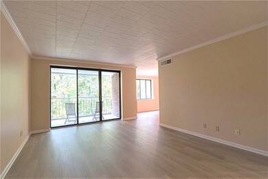 Spacious 21x12 Living Room