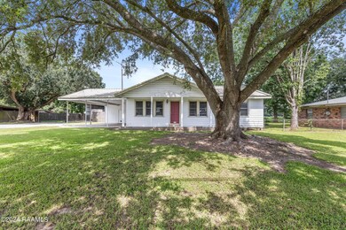 129EBroussard-3