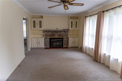 1572 Meadow Ln, New Albany, IN 47150 - photo 6