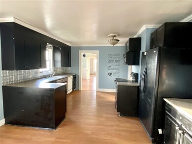 5 Stone St, Lancaster, NH 03584 - photo 4