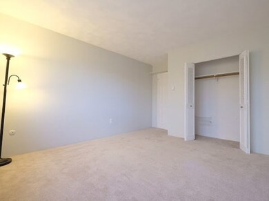 Milliken Hills Condominiums unit 13, Franklin, MA 02038 - photo 4