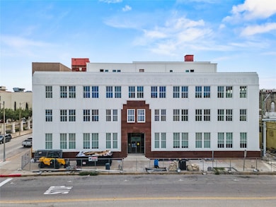 2102 Mechanic St unit 106, Galveston, TX 77550 - photo 4