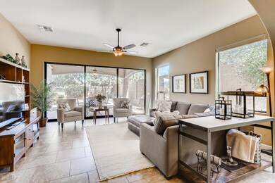 8742 E Jasmine St Mesa AZ-large-005-006-