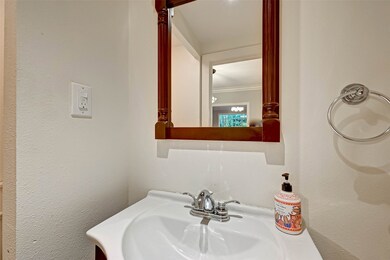 4628 Roseneath Dr, Houston, TX 77021 - photo 7