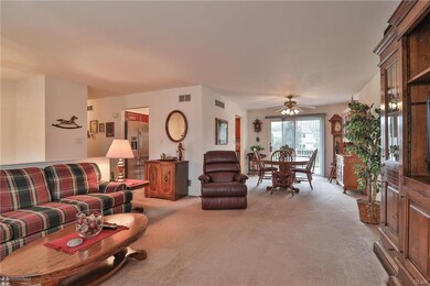 4533 Adams St, Whitehall, PA 18052 - photo 6