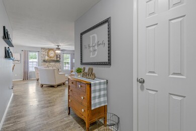 109 E Shawnee-5