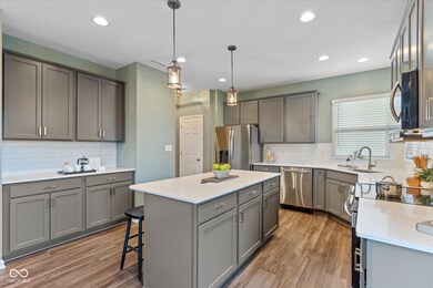 6892 Swather Dr, Whitestown, IN 46075 - photo 7