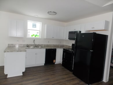 268 S Anderson Ave, Pontiac, MI 48342 - photo 4