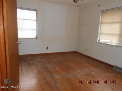 6444 Solandra Dr S, Jacksonville, FL 32210 - photo 7