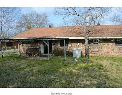 1400 Laura Ln unit CS, College Station, TX 77840 - photo 3