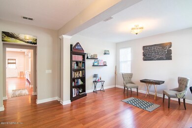 Accent Beam and Columns