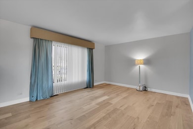 426 Thunderbird Trail, Carol Stream, IL 60188 - photo 5