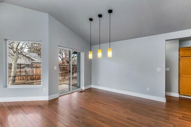 1992 NE Jackson Ave_015