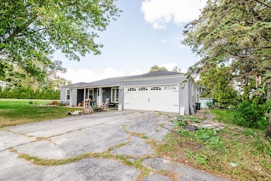 936 W Corning Rd, Beecher, IL 60401 - photo 5