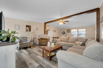 1006 N Franklin St, Garrett, IN 46738 - photo 5