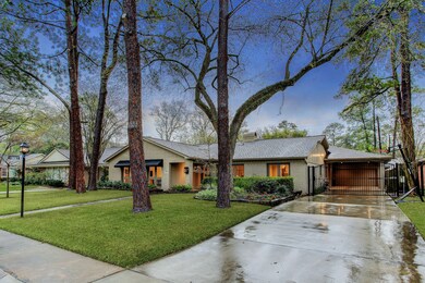 10027 Doliver Dr, Houston, TX 77042 - photo 3