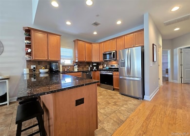 11 Lager Ln, Patchogue, NY 11772 - photo 3