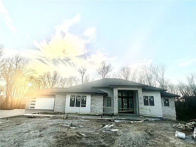 7260 NW Pampas Ln, Parkville, MO 64152 - photo 2