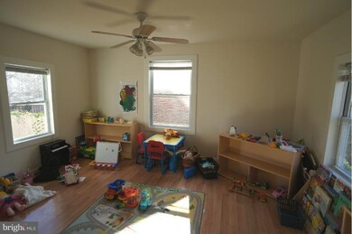 6707 Conway Ave, Takoma Park, MD 20912 - photo 6