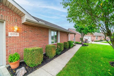 678 Wood Run Dr unit 51, Marysville, OH 43040 - photo 5
