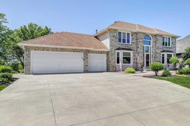 Web-Friendly-8031-Ranchview-Lane-North-Maple-Grove