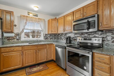 26 Hourihan St unit 1, Peabody, MA 01960 - photo 3