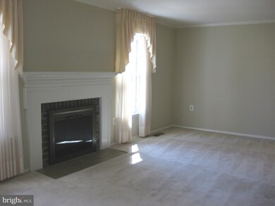 2410 Albot Rd, Reston, VA 20191 - photo 5