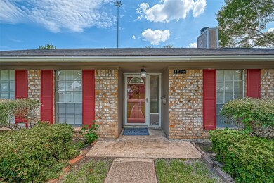 11402 Kirkwyn Dr, Houston, TX 77089 - photo 3