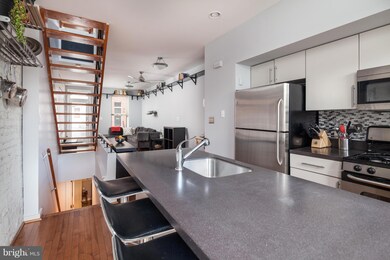 105 N Belnord Ave, Baltimore, MD 21224 - photo 4