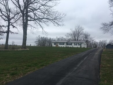 808 Pow Camp Rd, Crossville, TN 38572 - photo 4